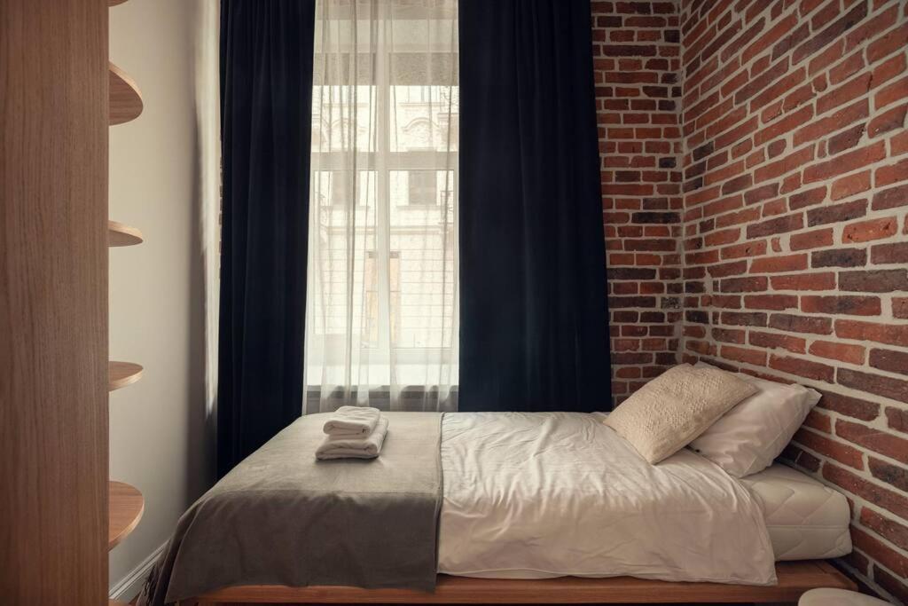 Apartment Austin Flowers Old Town By Willywalls Krakow
